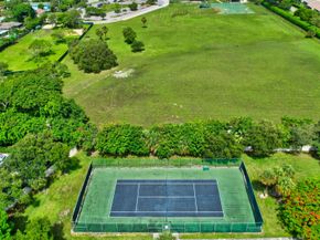 492 Hardwood Place, Boca Raton FL 33431