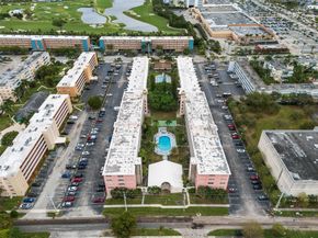 200 NE 12th Ave 6A, Hallandale Beach FL 33009