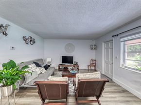 200 NE 12th Ave 6A, Hallandale Beach FL 33009