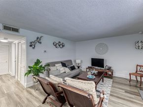 200 NE 12th Ave 6A, Hallandale Beach FL 33009