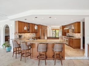 90 Compass Ln, Fort Lauderdale FL 33308