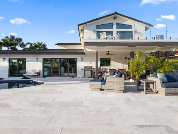 2447 SE 10th Street, Pompano Beach FL 33062