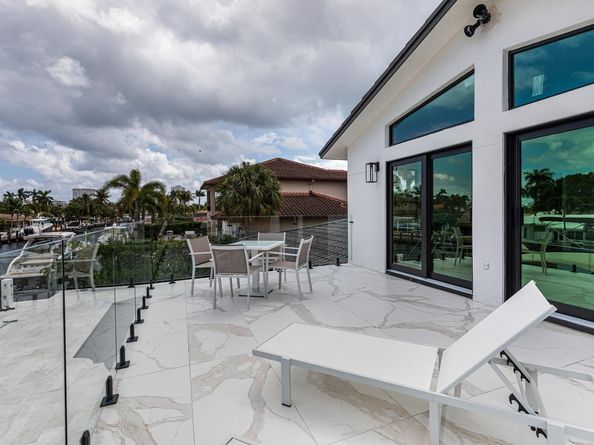 2447 SE 10th Street, Pompano Beach FL 33062