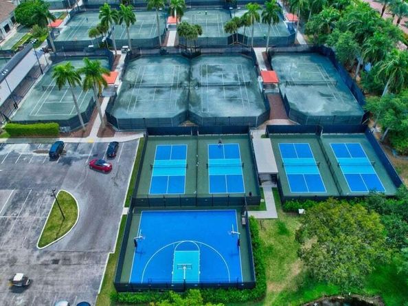 6675 NW 25th Way, Boca Raton FL 33496