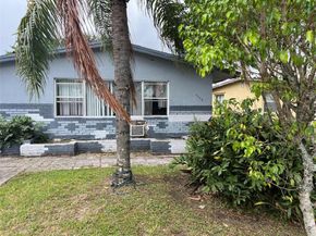5540 Mayo St, Hollywood FL 33021