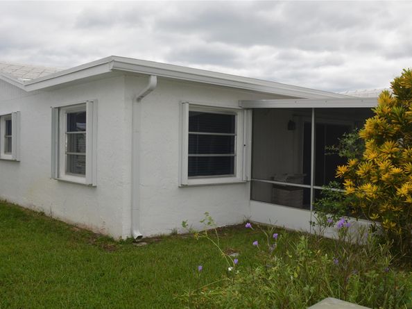 2101 SW 20th Cir, Boynton Beach FL 33426