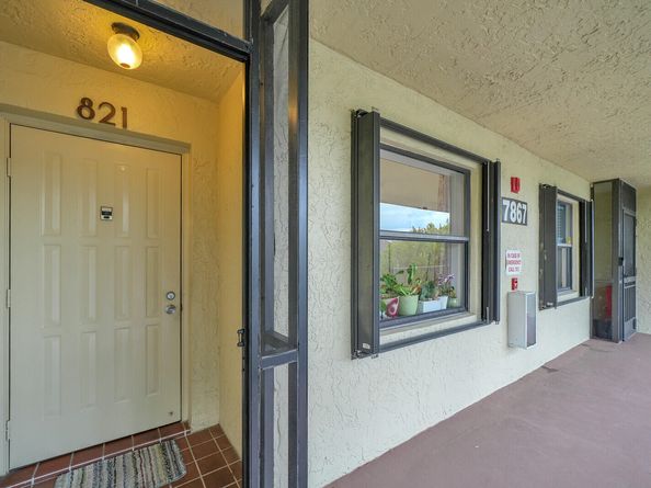 7867 Willow Spring Drive 821, Lake Worth FL 33467