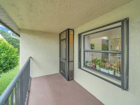 7867 Willow Spring Drive 821, Lake Worth FL 33467