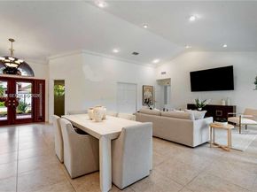 2900 NW 25th Way, Boca Raton FL 33434