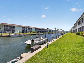110 Wettaw Lane 202, North Palm Beach FL 33408