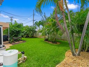 1420 NE 42nd Court, Oakland Park FL 33334