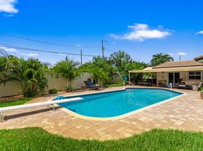 1420 NE 42nd Court, Oakland Park FL 33334