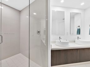 121 NE 34th Street L304, Miami FL 33137