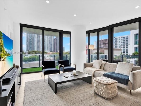 121 NE 34th Street L304, Miami FL 33137