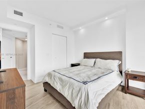 121 NE 34th Street L304, Miami FL 33137