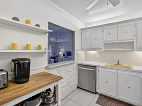 257 S Cypress Road 436, Pompano Beach FL 33060