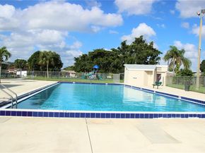 6631 NW 84th Street, Tamarac FL 33321