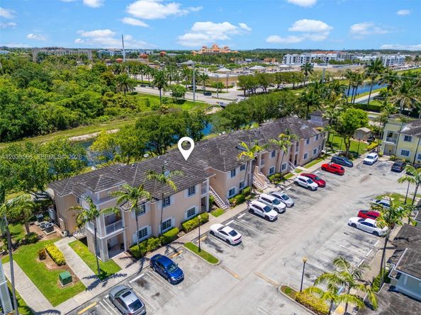 2741 NE 4th Street 202, Homestead FL 33033