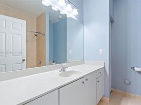 2741 NE 4th Street 202, Homestead FL 33033