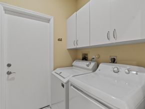 1500 W Lacosta Dr W, Pembroke Pines FL 33027