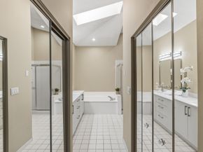 1500 W Lacosta Dr W, Pembroke Pines FL 33027