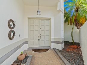 1500 W Lacosta Dr W, Pembroke Pines FL 33027