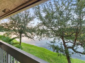 10003 Winding Lake Road 203, Sunrise FL 33351