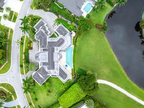 7027 Queenferry Circle, Boca Raton FL 33496