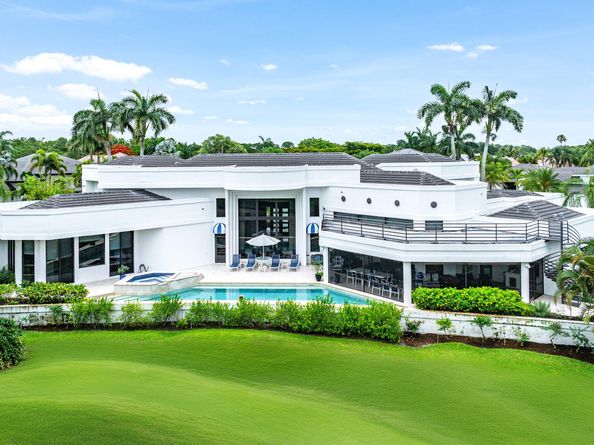 7027 Queenferry Circle, Boca Raton FL 33496