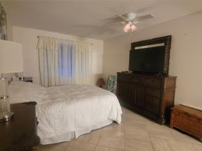 1252 Club Dr W D, Delray Beach FL 33445