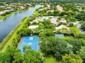 19381 Stonebrook Street, Weston FL 33332