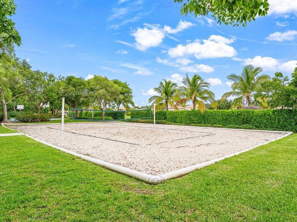 19381 Stonebrook Street, Weston FL 33332