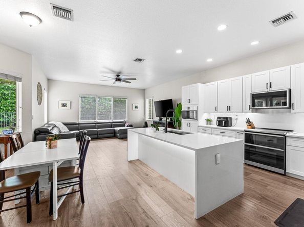 19381 Stonebrook Street, Weston FL 33332