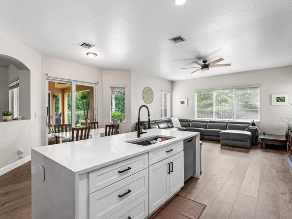19381 Stonebrook Street, Weston FL 33332