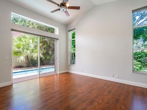 5860 NW 120th Avenue, Coral Springs FL 33076