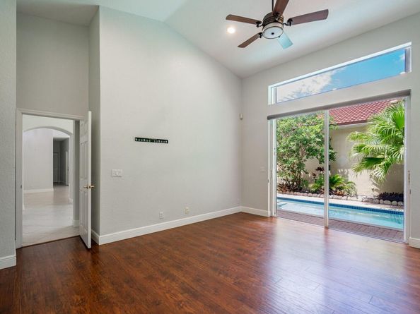 5860 NW 120th Avenue, Coral Springs FL 33076
