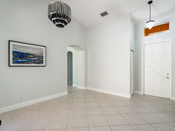 5860 NW 120th Avenue, Coral Springs FL 33076