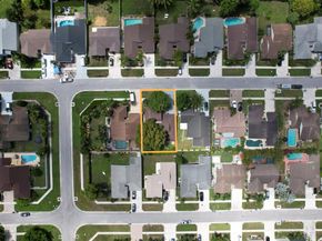 11467 Clear Creek Pl, Boca Raton FL 33428