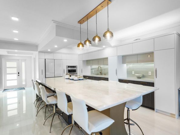 931 Palm Trail 4, Delray Beach FL 33483