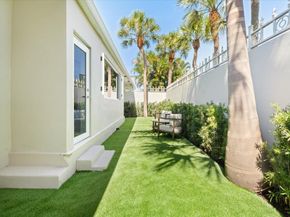 1635 Seabreeze Blvd, Fort Lauderdale FL 33316
