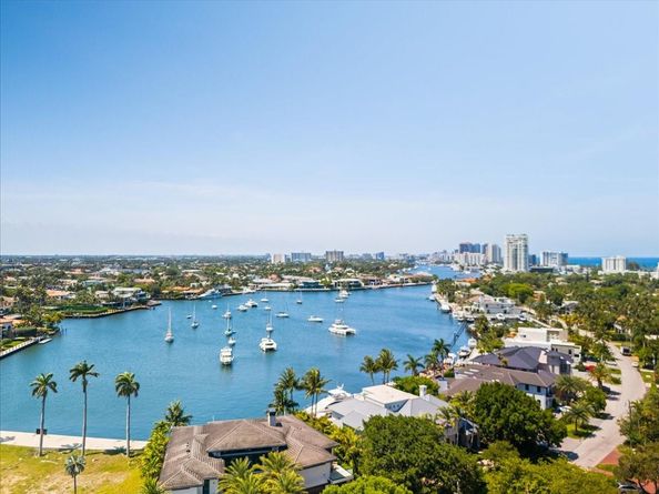 1635 Seabreeze Blvd, Fort Lauderdale FL 33316