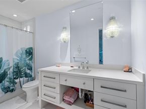 1200 SE 12th Ter, Deerfield Beach FL 33441
