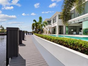 1200 SE 12th Ter, Deerfield Beach FL 33441