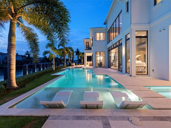1200 SE 12th Ter, Deerfield Beach FL 33441
