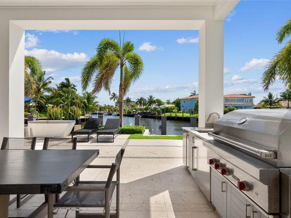 1200 SE 12th Ter, Deerfield Beach FL 33441
