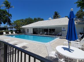 6293 Bay Club Dr 2, Fort Lauderdale FL 33308
