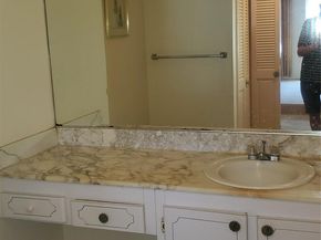 6293 Bay Club Dr 2, Fort Lauderdale FL 33308