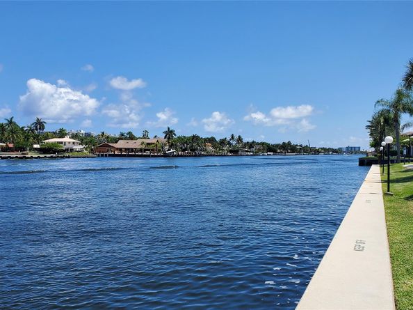 6293 Bay Club Dr 2, Fort Lauderdale FL 33308