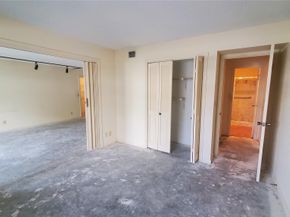 6293 Bay Club Dr 2, Fort Lauderdale FL 33308