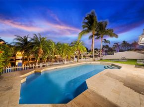 331 SE 12th St, Pompano Beach FL 33060